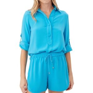 TRINA TURK Outfit Beachgoer Short & Portrait Top Gulfstream Blue Size Medium